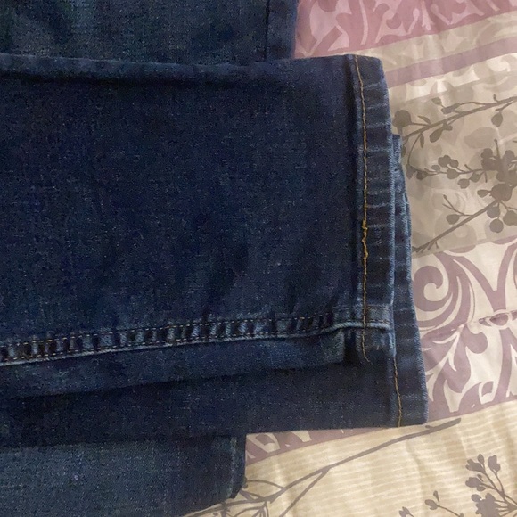 Slim Jeans - Picture 9 of 9